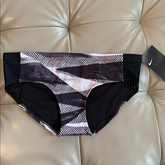 Nike Other - Nike women’s swimwear bikini